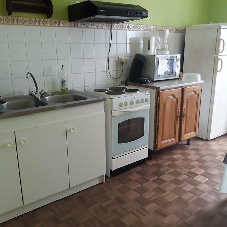 Apartamento Chambre 1 Martine HAMADOU Questembert Exterior foto