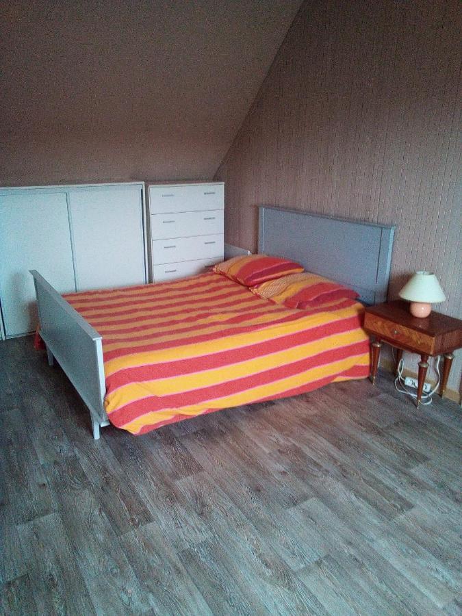 Apartamento Chambre 1 Martine HAMADOU Questembert Exterior foto